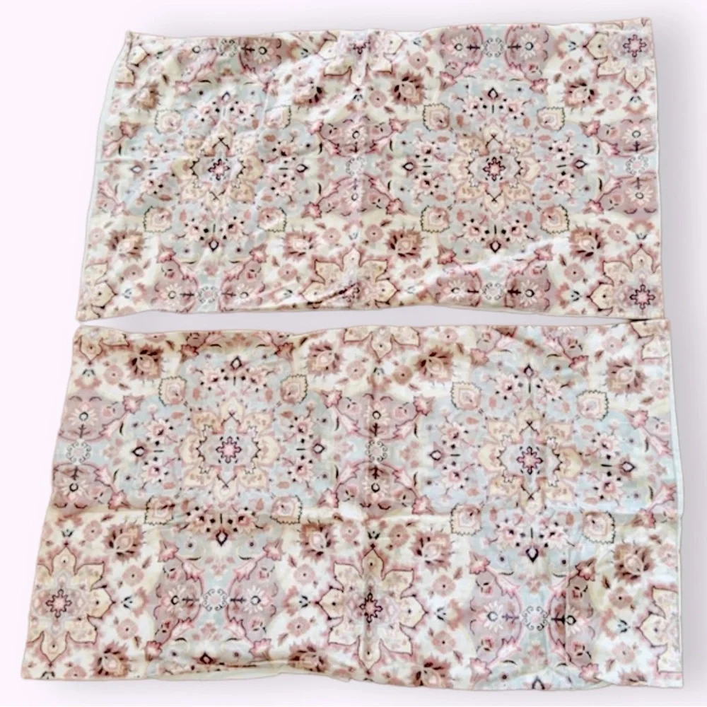 TAHARI King Size Pillow Shams - Velvet Neutral Chinoiserie Paisley Damask - Picture 1 of 13